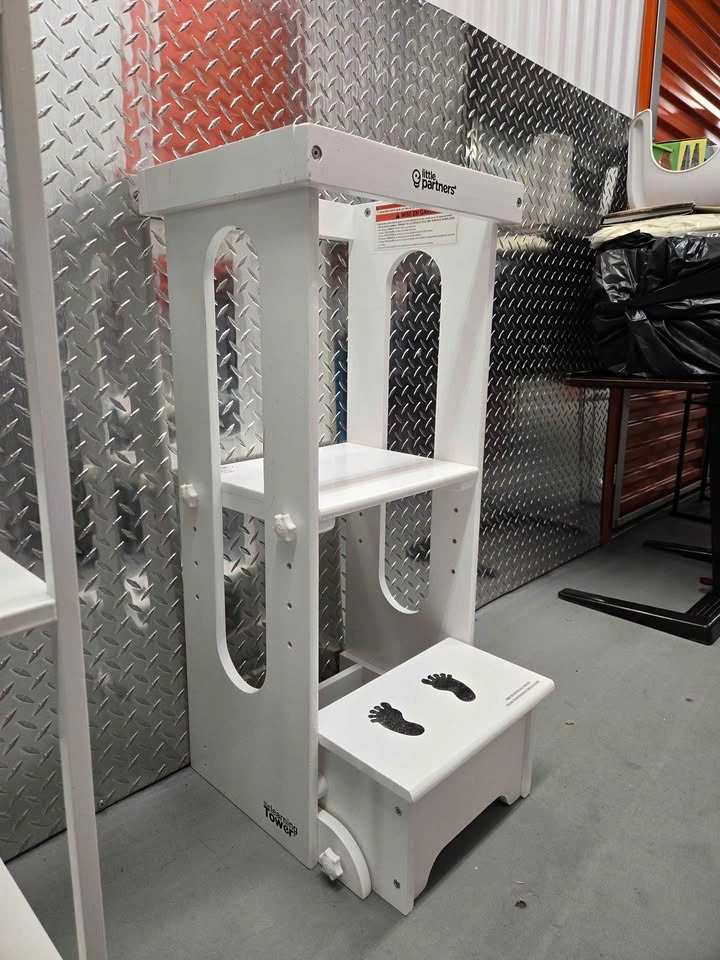 Little Partners Learning Tower Adjustable Kitchen Helper Step St - photo 2