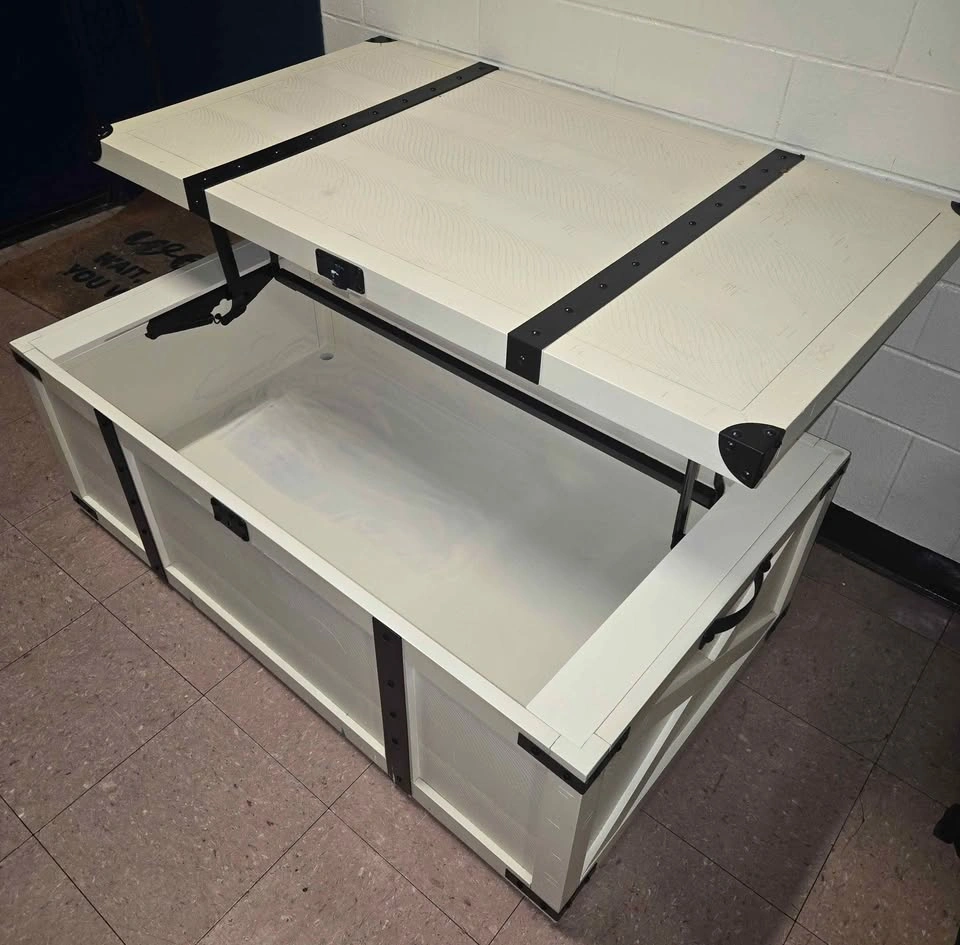 White Lift-Top Storage Trunk Coffee Table - photo 2