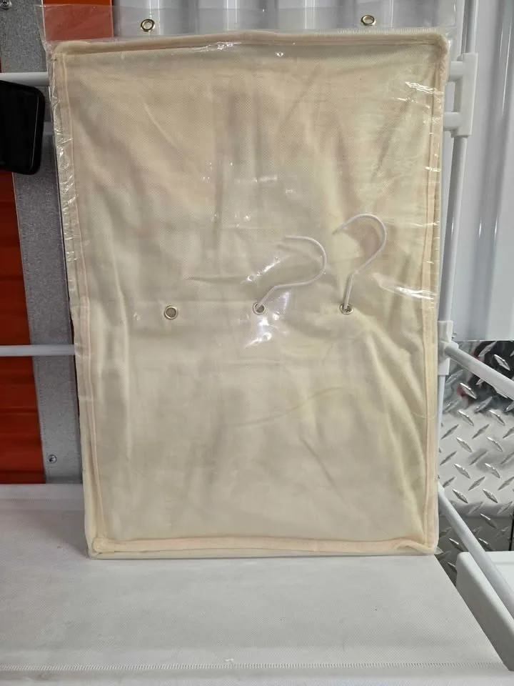 New Cream Garment Bag w Hangers - photo 2