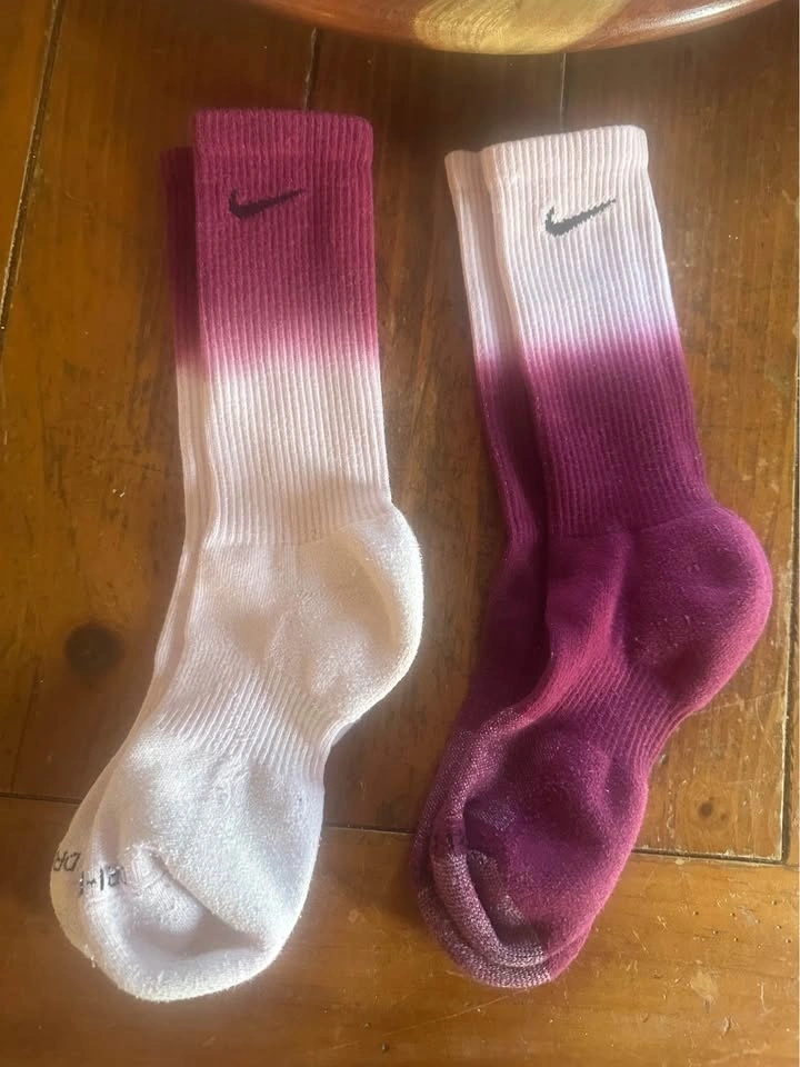 2 Pairs Rosewood Pink Nike Dri Fit Socks - photo 2