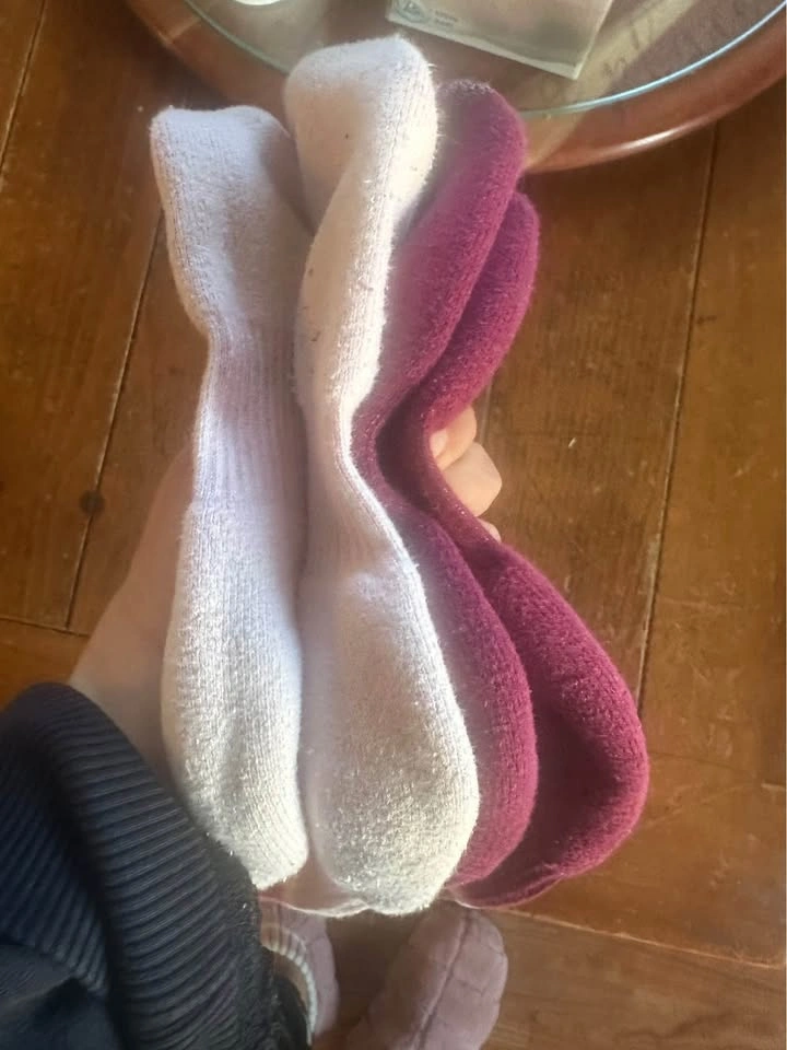 2 Pairs Rosewood Pink Nike Dri Fit Socks - photo 3