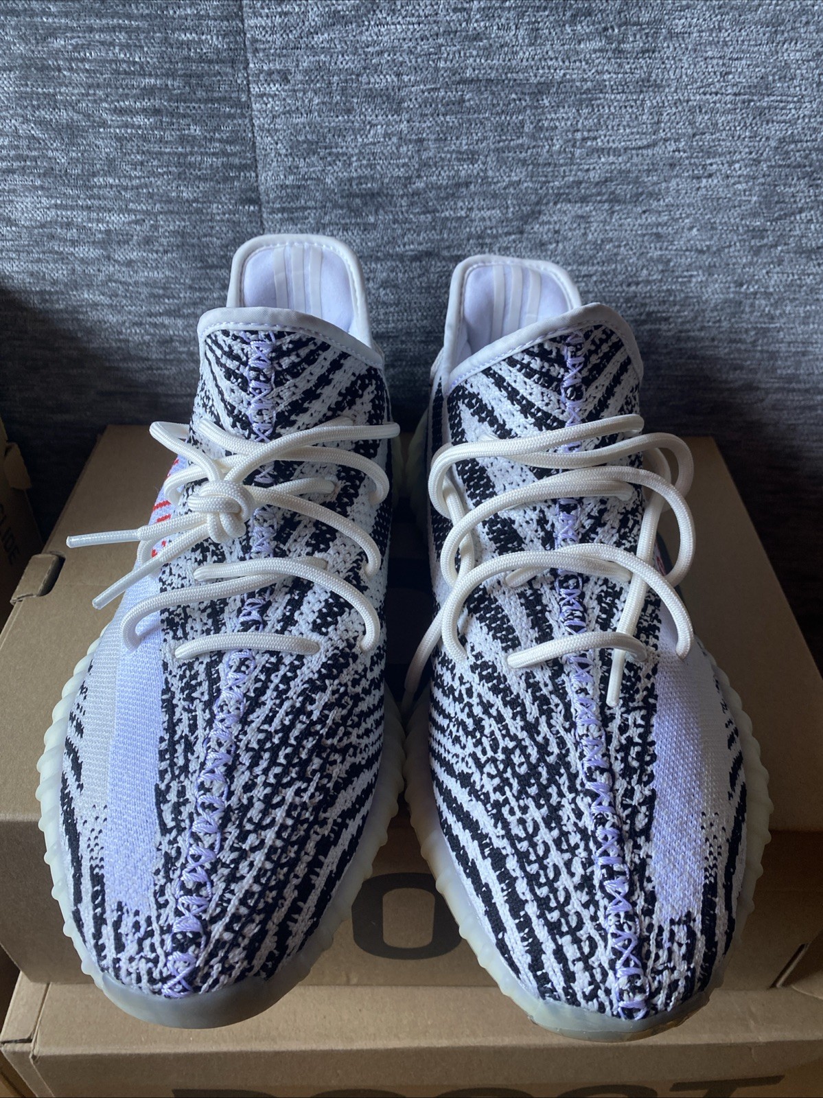 Yeezy Boost 350 V2 Zebra Size 11 - photo 5