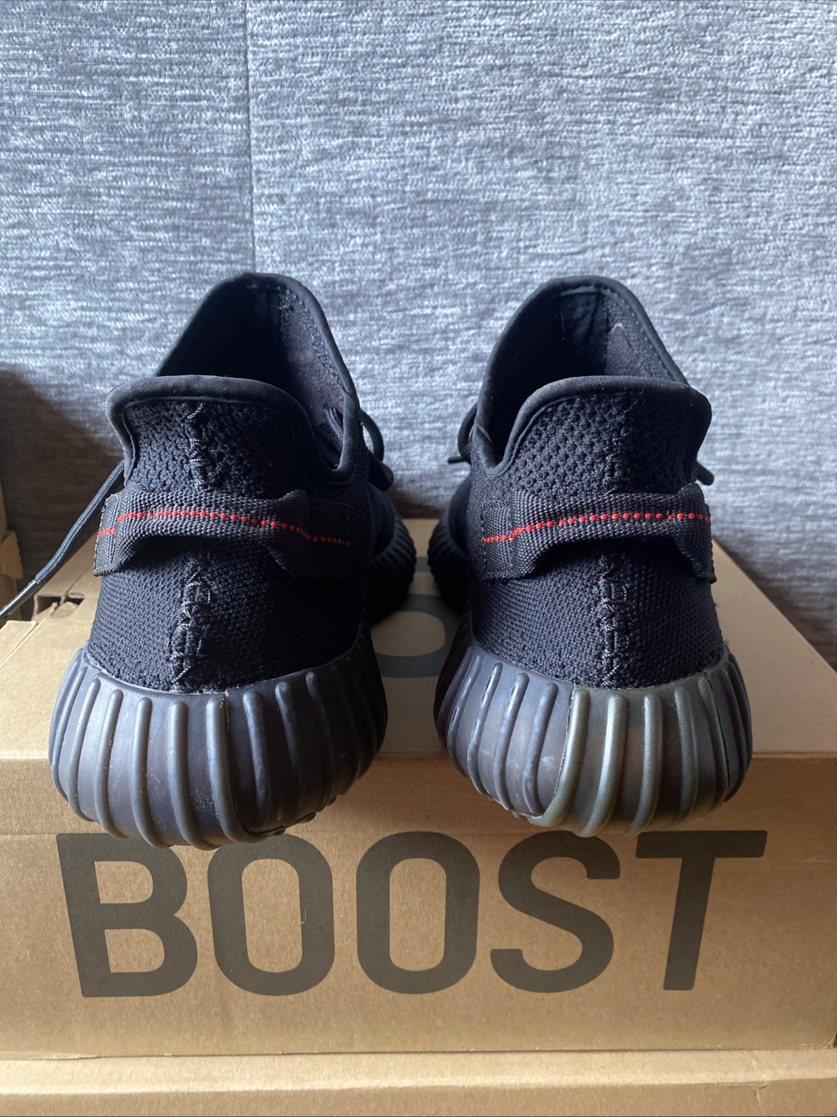 Yeezy Boost 350 V2 Bred Size 11 - photo 3