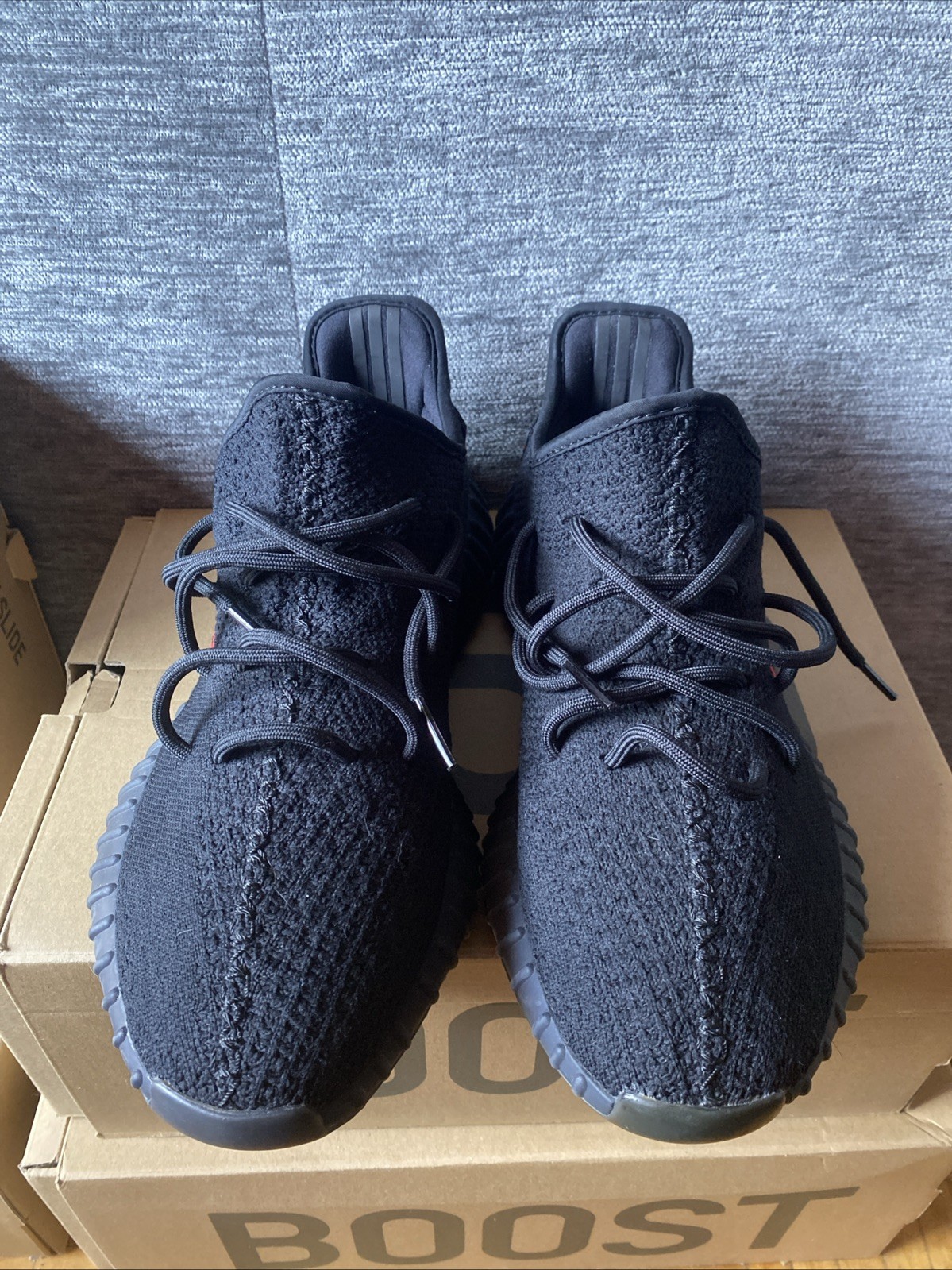 Yeezy Boost 350 V2 Bred Size 11 - photo 5