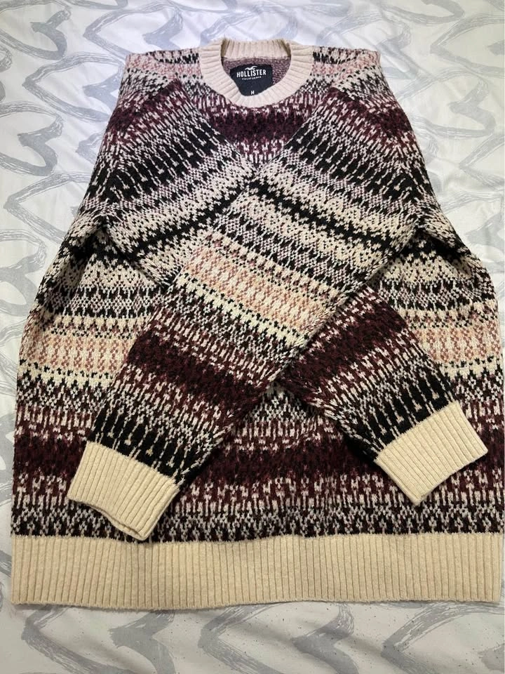 Hollister Sweater - photo 3