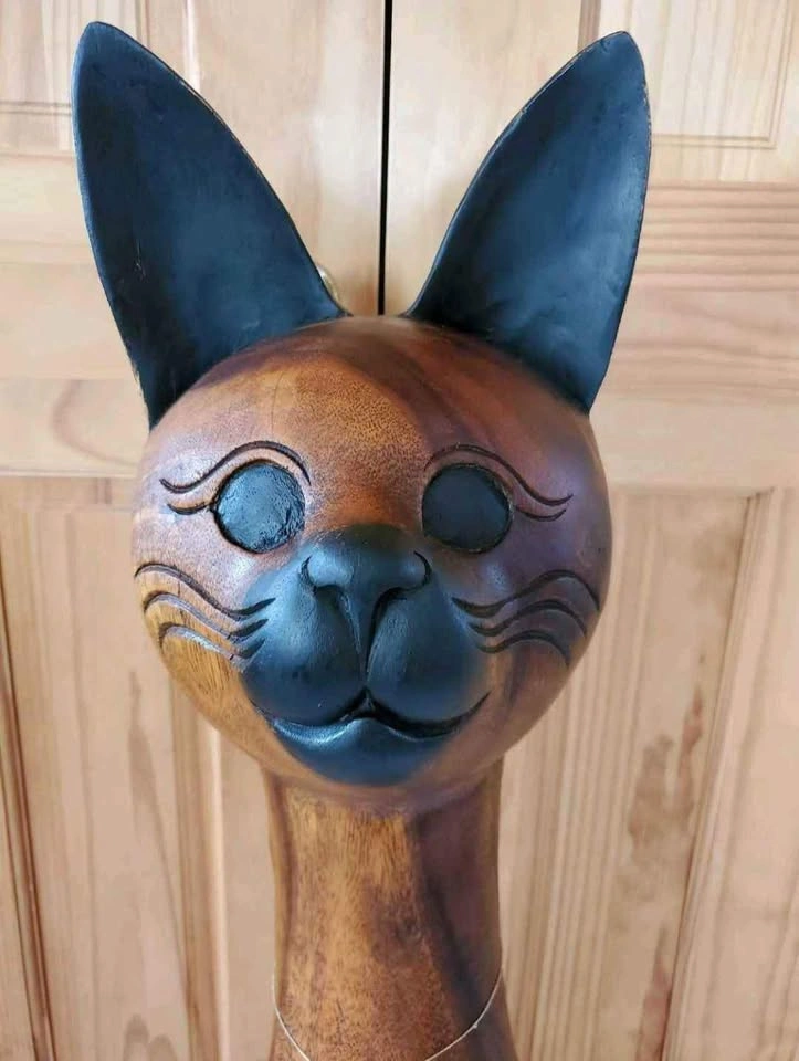Hand Carved Acacia Wood Cat - photo 2