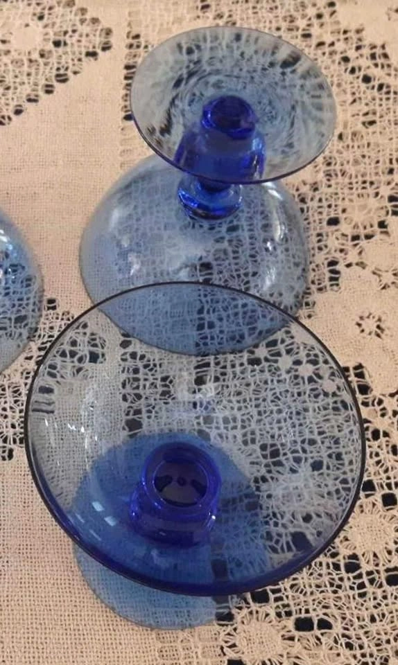 Vintage 4 Large Blue Glass Dessert Dishes - photo 2