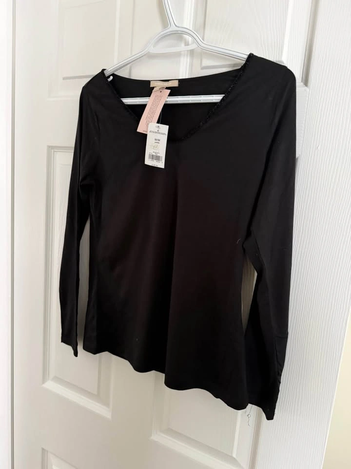 Banana Republic Black Long Sleeve Beaded V-Neck Top M/M Petite - photo 2