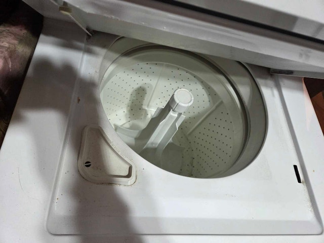 Kenmore Heavy Duty Stackable Washer & Dryer Unit - photo 3