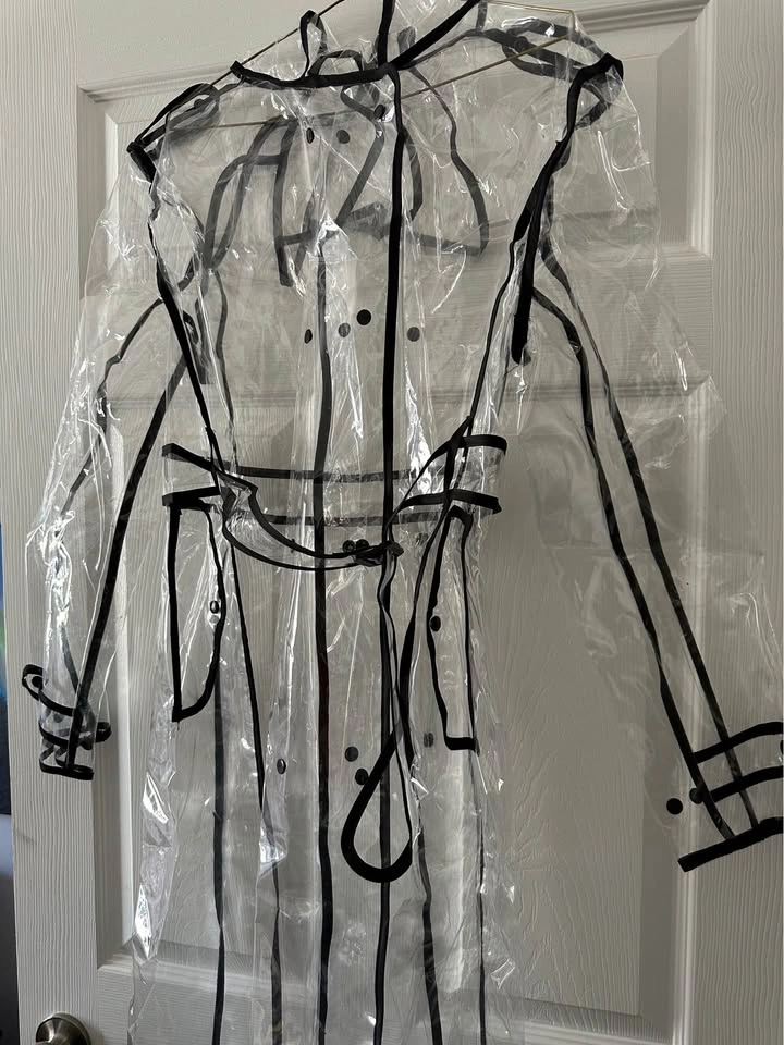 Never worn stylish rain cover - photo 5