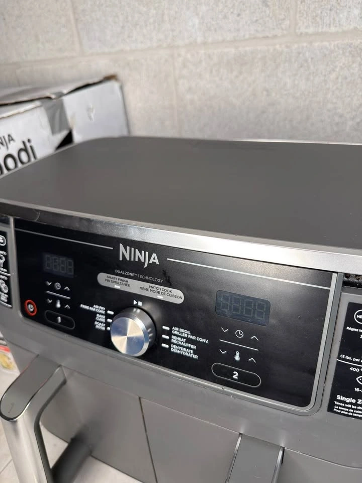 Ninja Foodi 10 QT 6-in-1 DualZone Smart XL Air Fryer DZ550 - photo 2