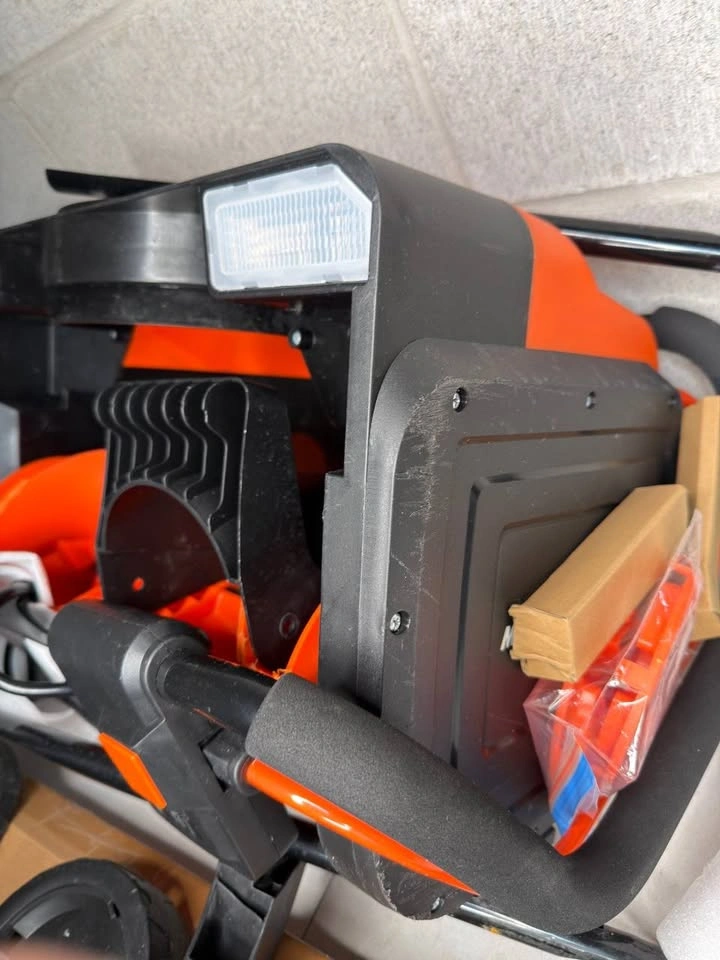 MAXLANDER Corded Electric Snow Blower, 20 Inch 15A Snow Thrower - photo 4