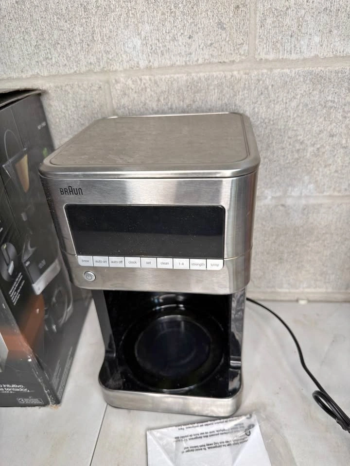 Braun BrewSense 12 Cup Coffee Maker - Missing Jar