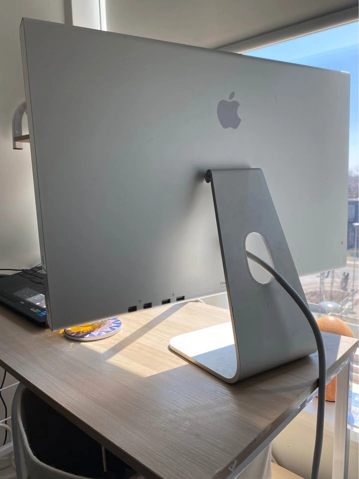 Apple Cinema HD Display 23” A1082 - photo 2