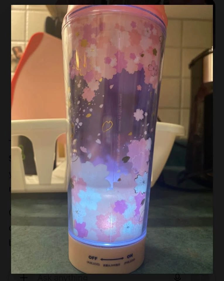 Starbucks Sakura Light-Up Tumbler (Limited Edition) - photo 2