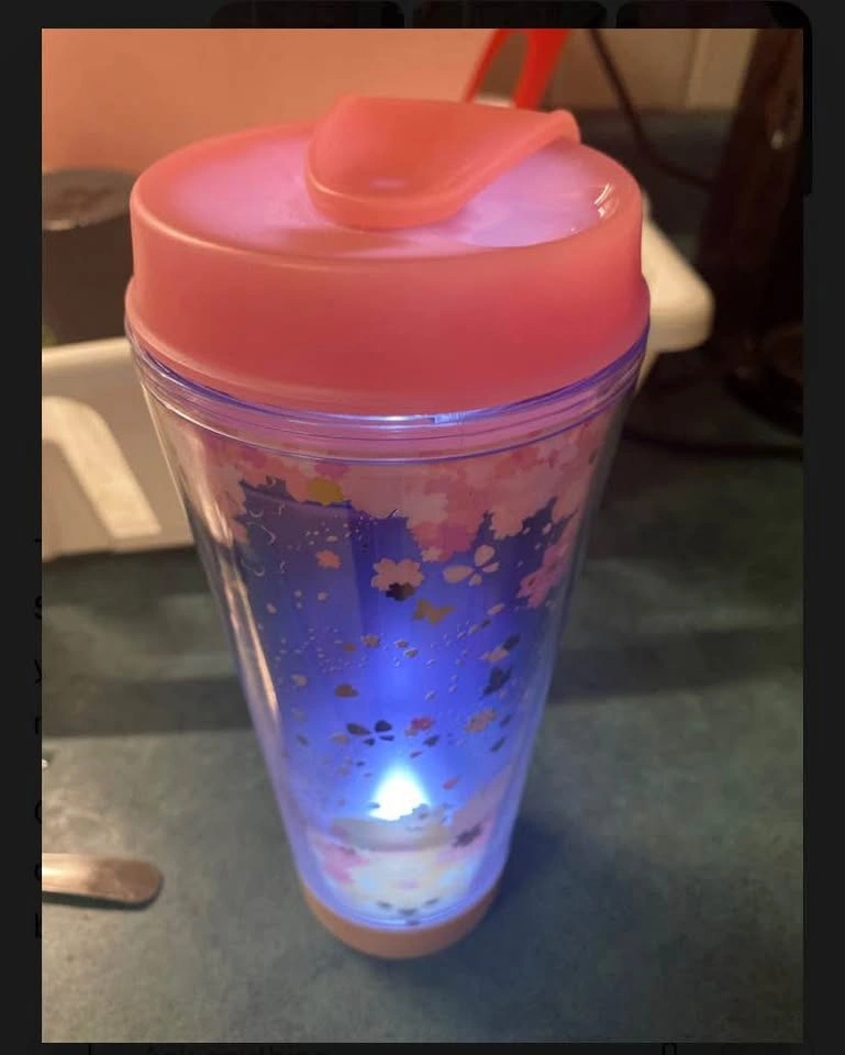 Starbucks Sakura Light-Up Tumbler (Limited Edition) - photo 3