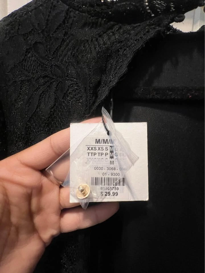 CHEAP CLOSET CLEANOUT EVERYTHING ON SALE (check price below) - photo 3