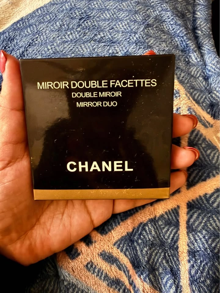 Chanel Mirror - photo 2