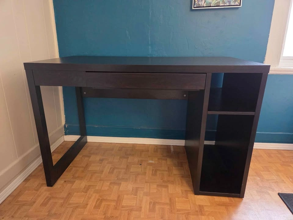 Computer Desk Perfect Condition!! 🌱 - photo 2