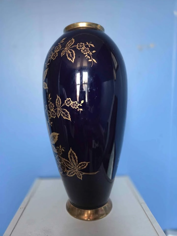 Vintage Lindner Kueps Bavaria Echt Cobalt "Monie" Vase - photo 2