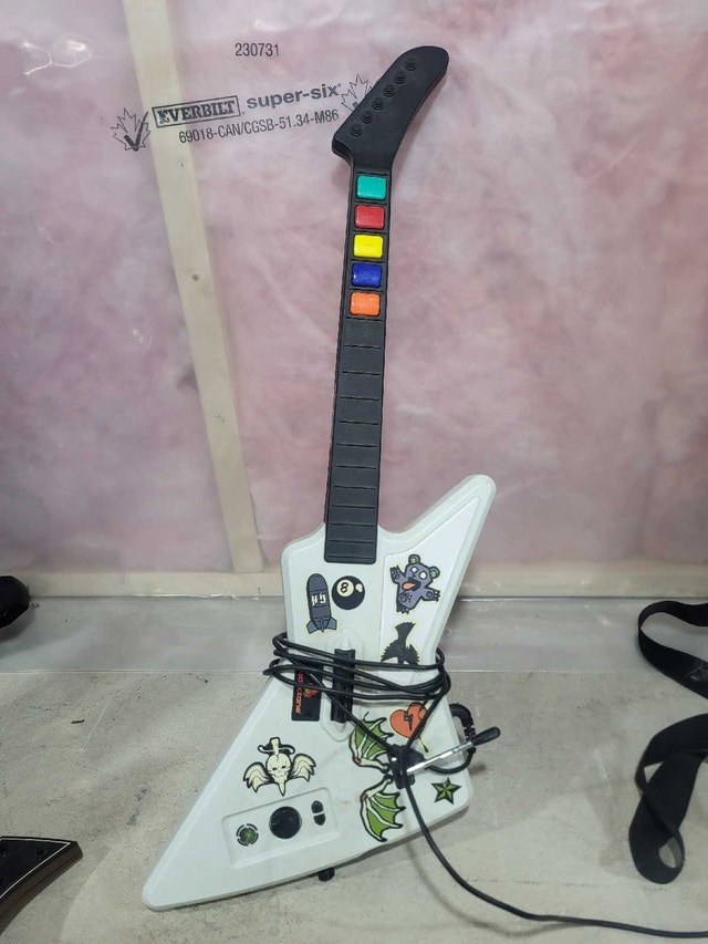 Xbox 360 Guitar Hero Guitar