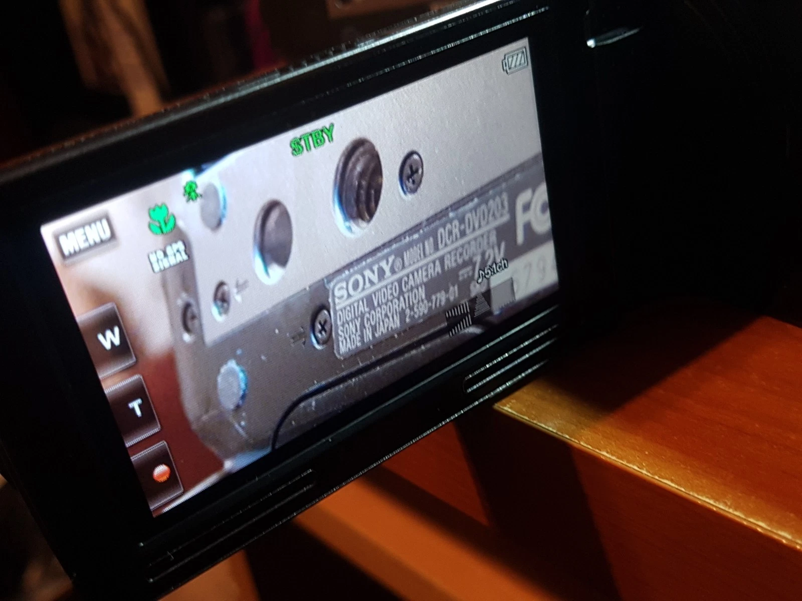Sony Handycam HDR-PJ260V Camcorder with Projector - photo 5