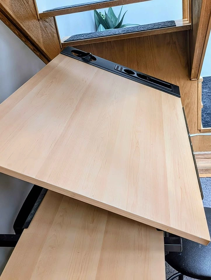 Art Desk with Easel and Storage - photo 3