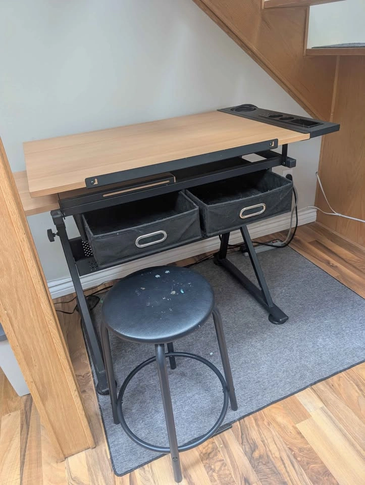 Art Desk with Easel and Storage - photo 4