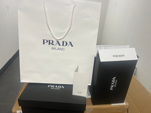 Prada Milano Packaging Set – Bag & Boxes