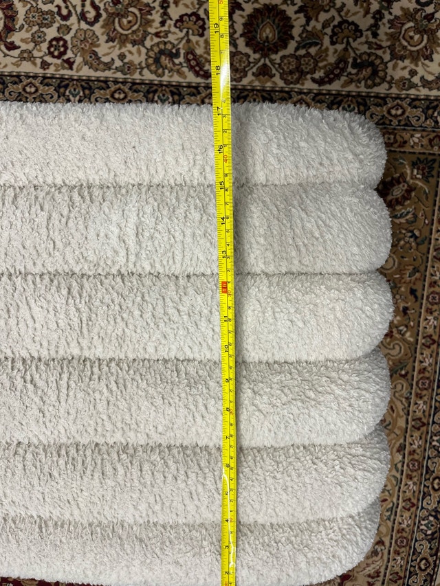 Sherpa Ottoman 118cm & 44cm 43H