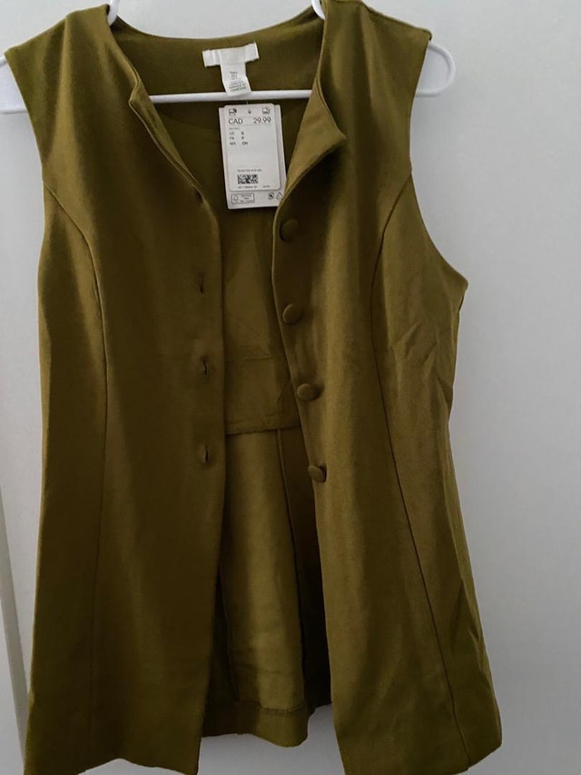 H&M Olive Vest - New w/ Tags - Size Small - photo 3
