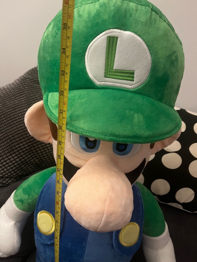 Nintendo Luigi Plush 37" - photo 5