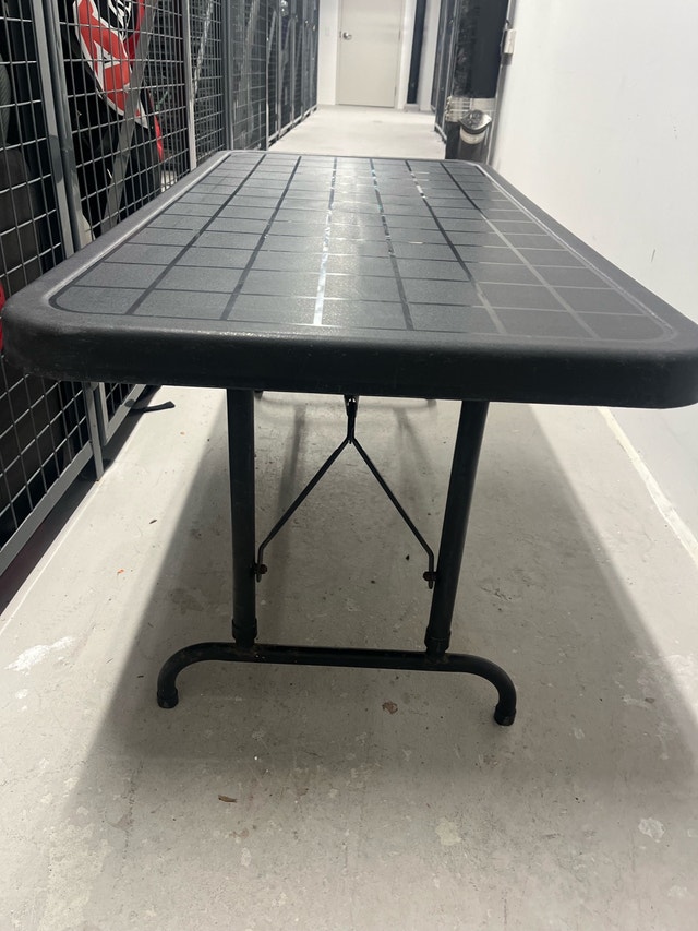 Folding Table