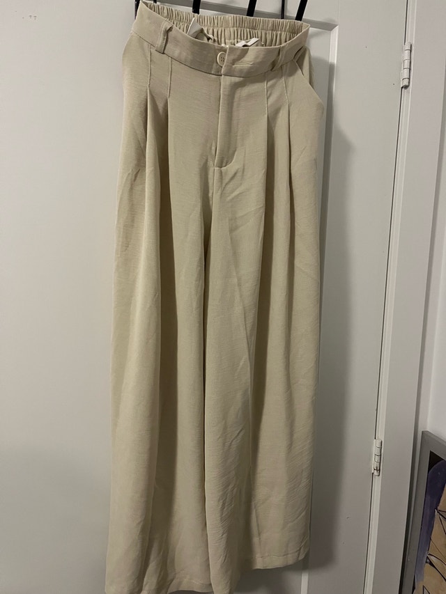 La Chapelle Wide-Leg Pants - New w/ Tags - Size Small - photo 4