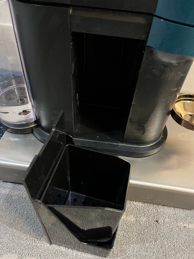 Nespresso Vertuo Next Coffee Machine – Fully Working - photo 5