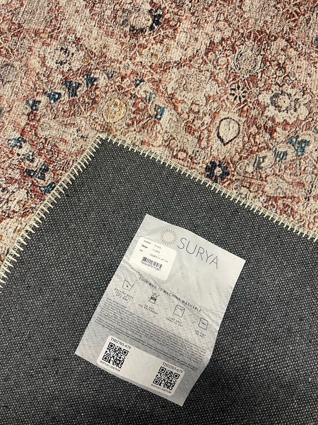 Surya Rug 6'7"x9' - photo 3