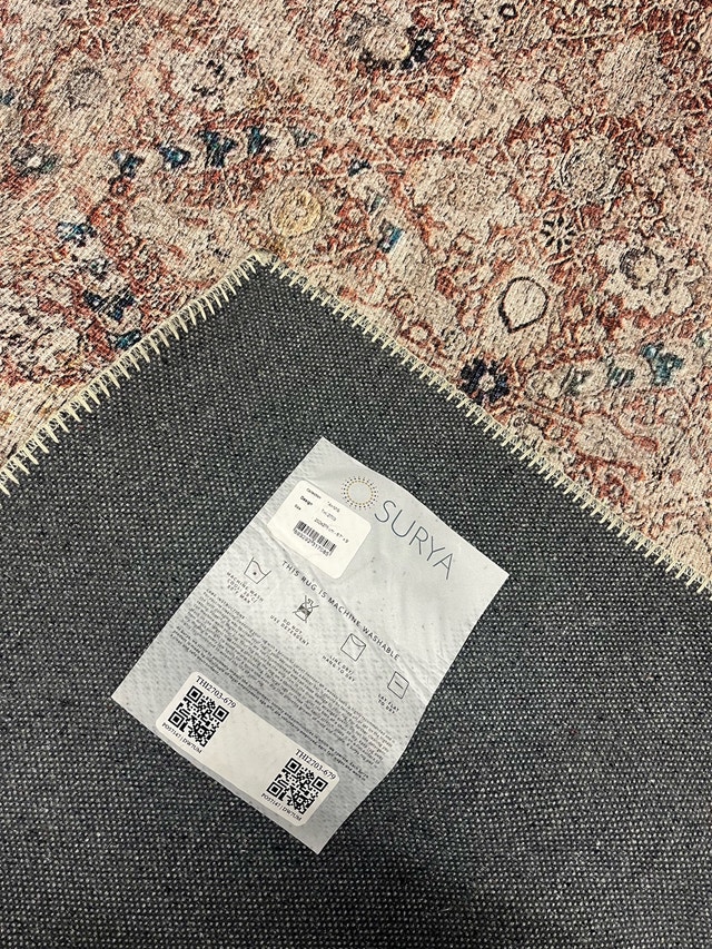Surya Rug 6'7"x9' - photo 4