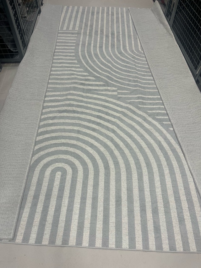EQ3 Rug 8 ft 10 ft - photo 4