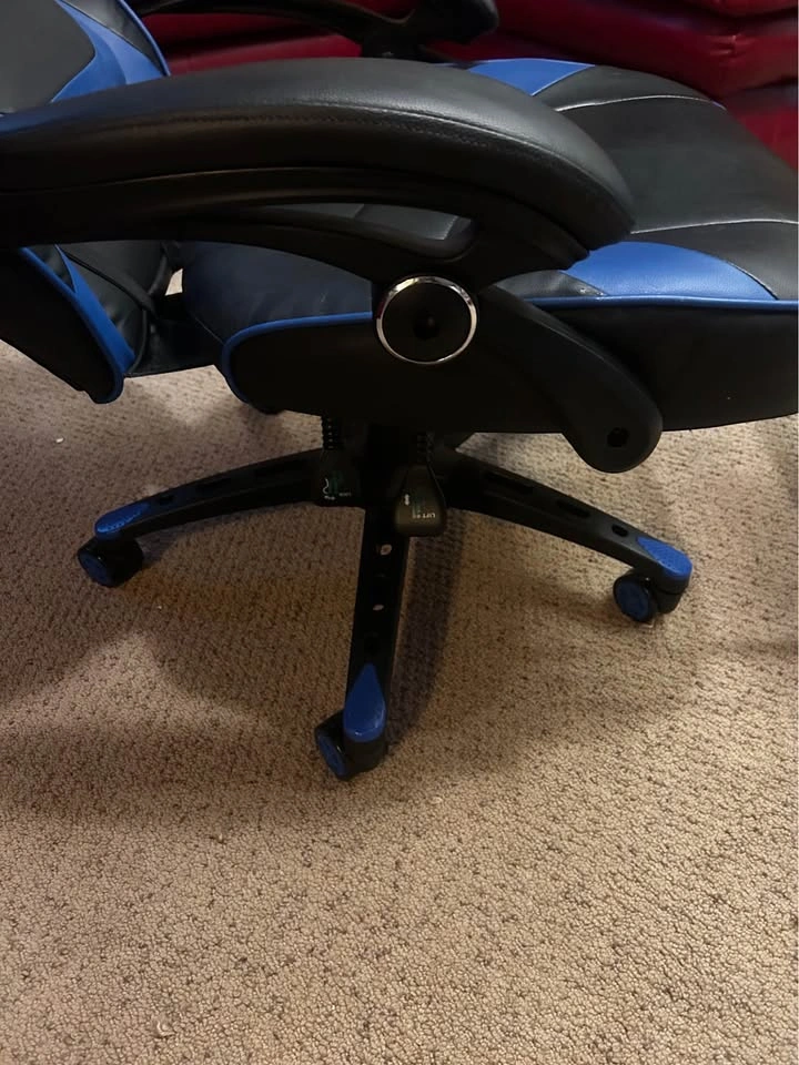 RESPAWN 110 Ergonomic Gaming Chair in Blue - photo 5
