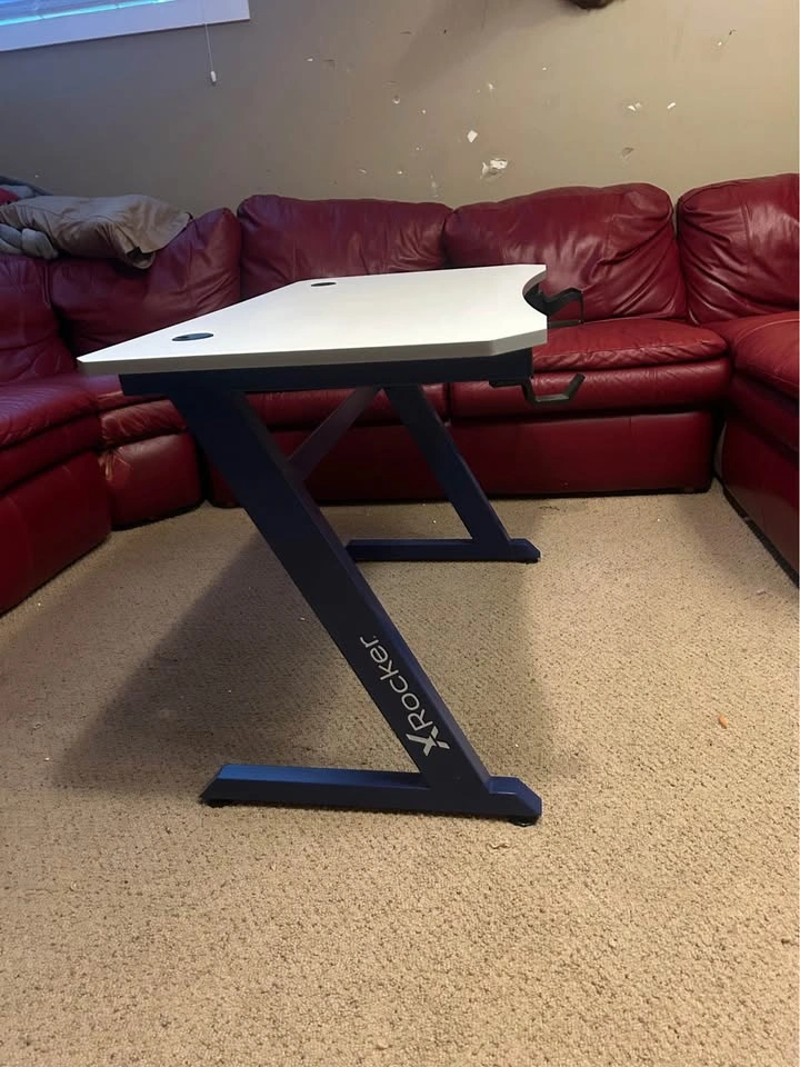 X rocker gaming desk - photo 3
