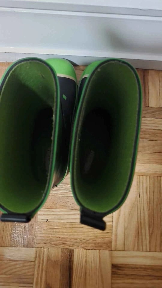 Boys MINECRAFT rainboots SIZE 13 - photo 5