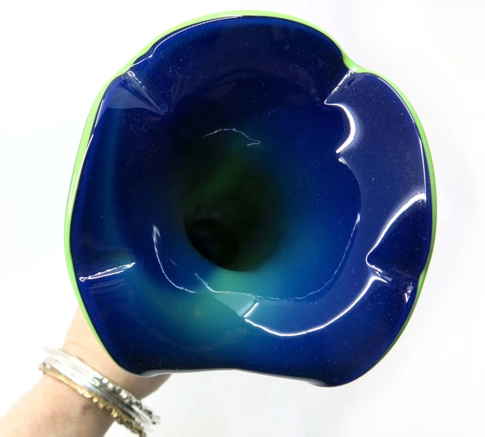 Jack in the Pulpit Green Blue Murano Style Tall Vase with Lilies - photo 3