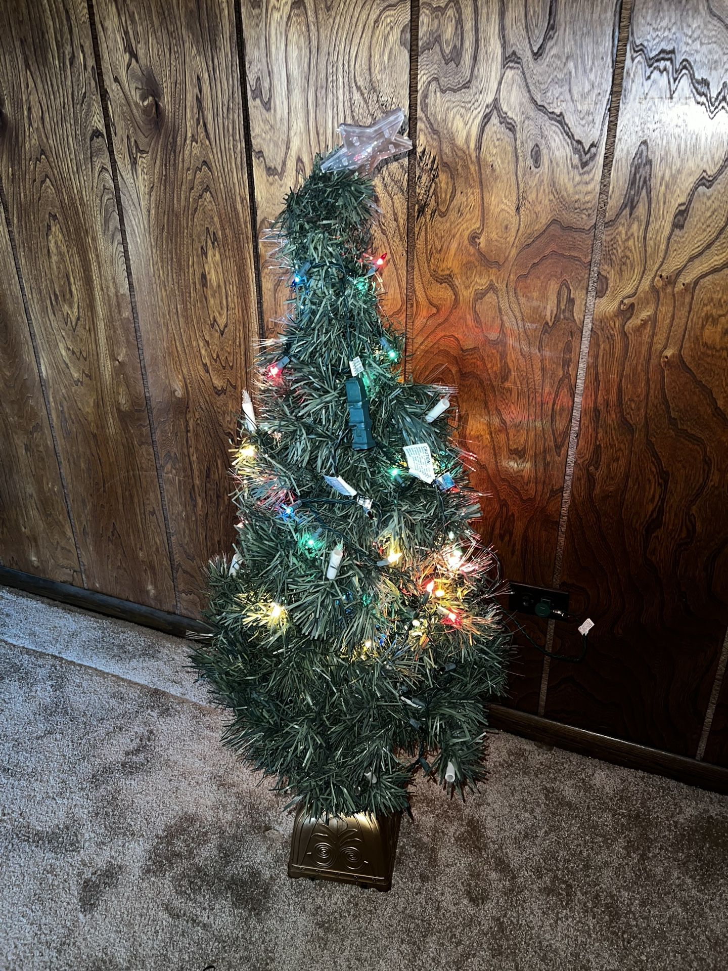 Christmas Tree About 4ft Tall - photo 2
