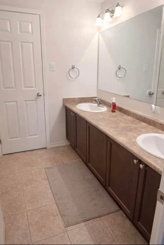Private room for rent - photo 5