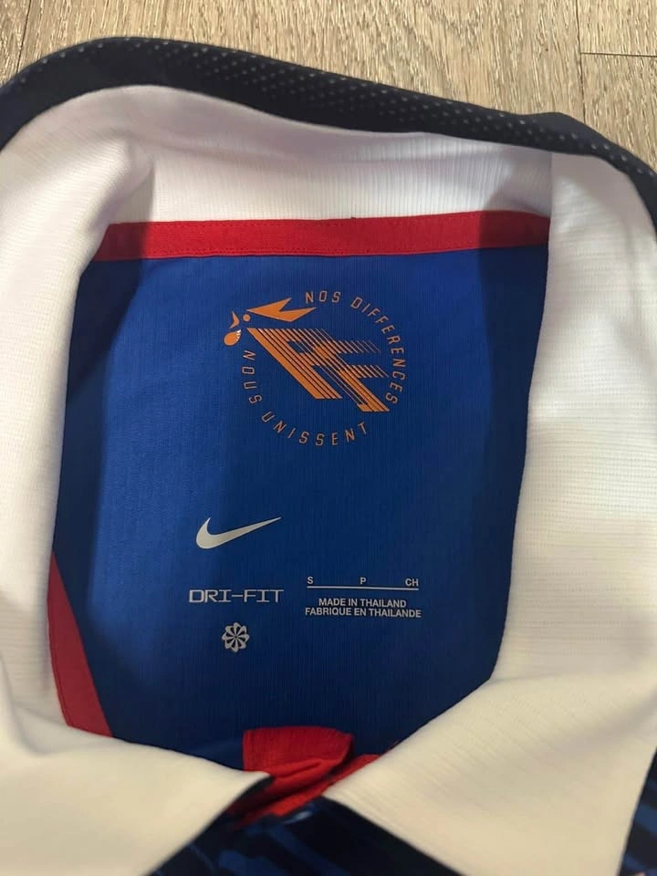 France Nike Blue Soccer Jersey (Men's Small) - photo 3