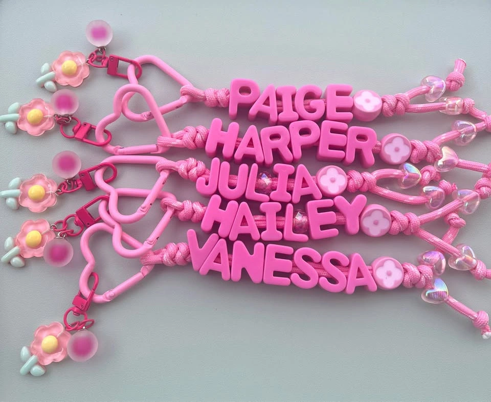 Pink theme BFF keychain, birthday goodie bags, kids gifts - photo 2