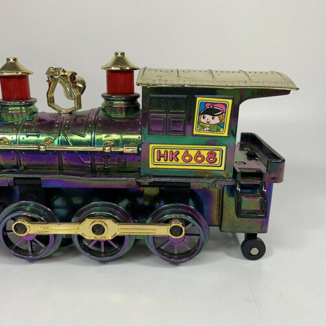 Ho-Kai Toys: Future Loco Express HK-688 mini battery operated - photo 4