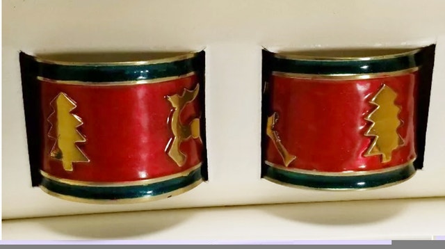 Set of 4 Pier 1 Imports Brass Holiday Napkin Rings - photo 2