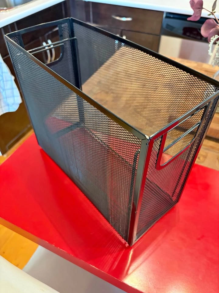 Black Metal Table Top File Organizer