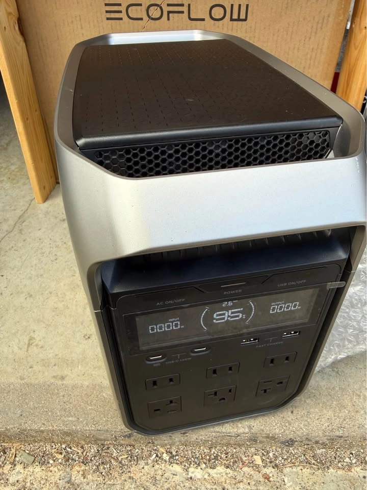 EcoFlow Delta 3 Plus Portable Station - photo 2